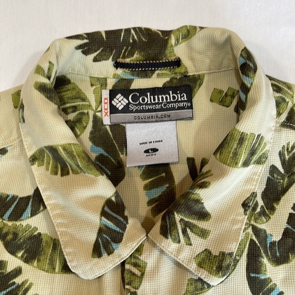 šCOLUMBIA XCO Silk Tropical Escape Palm Short Sleeve Hawaiian Shirt - Picture 5 of 12